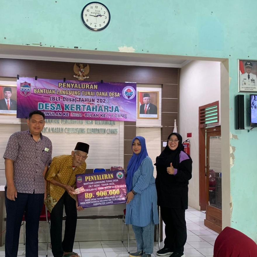 PENYALURAN BLT DANA DESA TRIWULAN KE 3 SALUR BULAN JULI AGUSTUS DAN SEPTEMBER