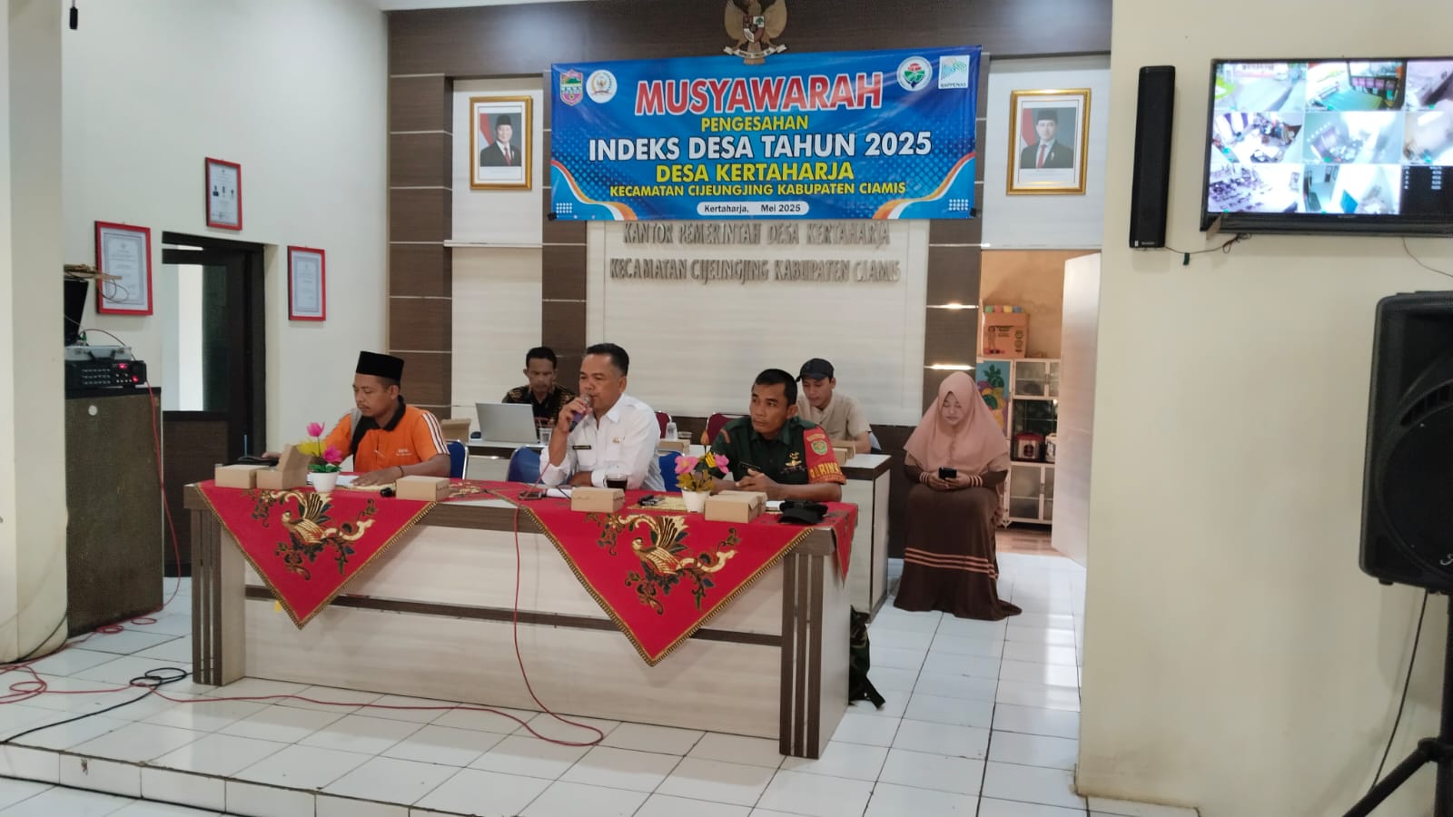 Musyawarah Keabsahan dan Penetapan Data Indeks Desa 2025 Desa Kertaharja Digelar