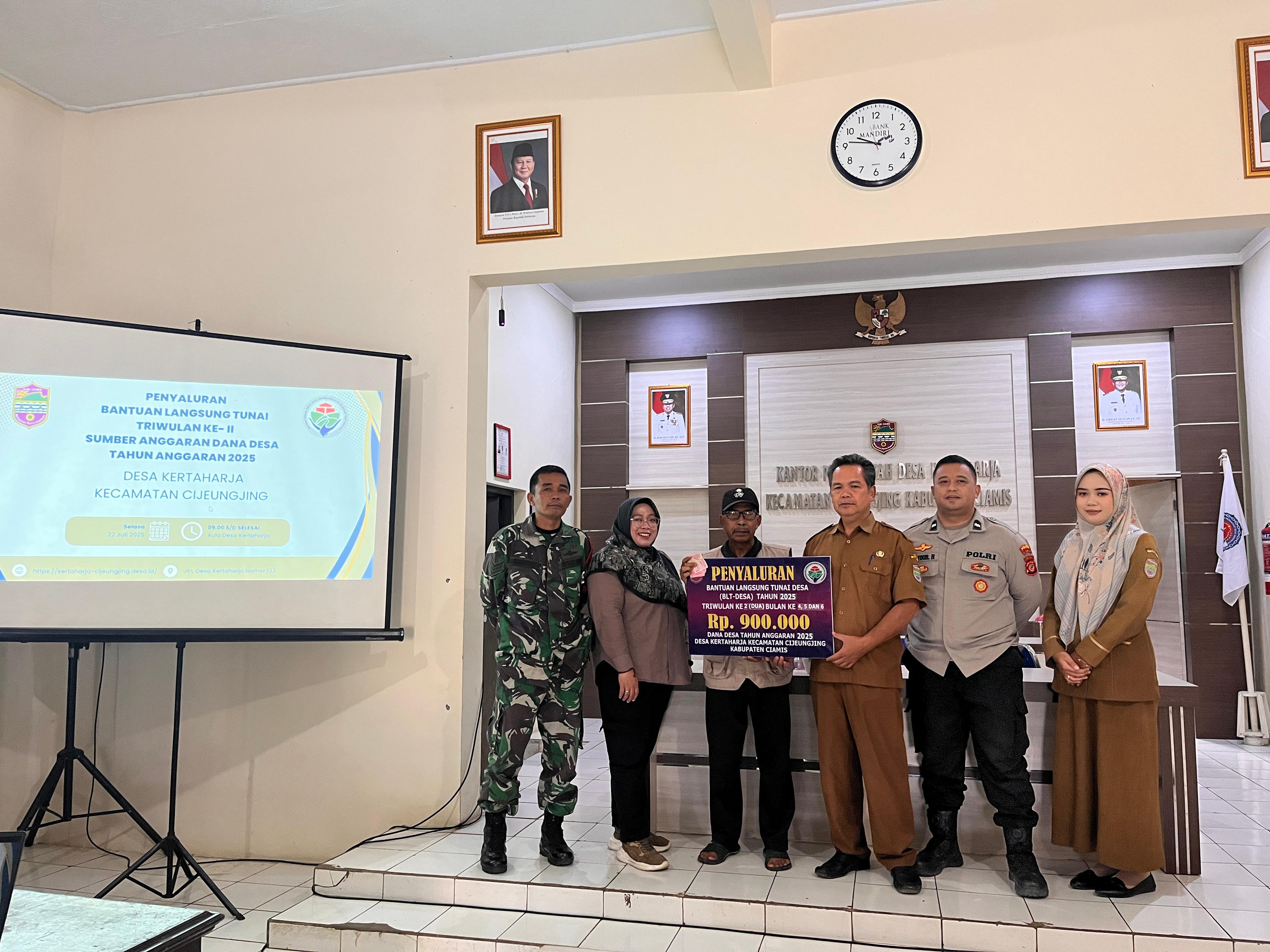 Penyaluran BLT Dana Desa Triwulan II Tahun 2025 Berjalan Lancar