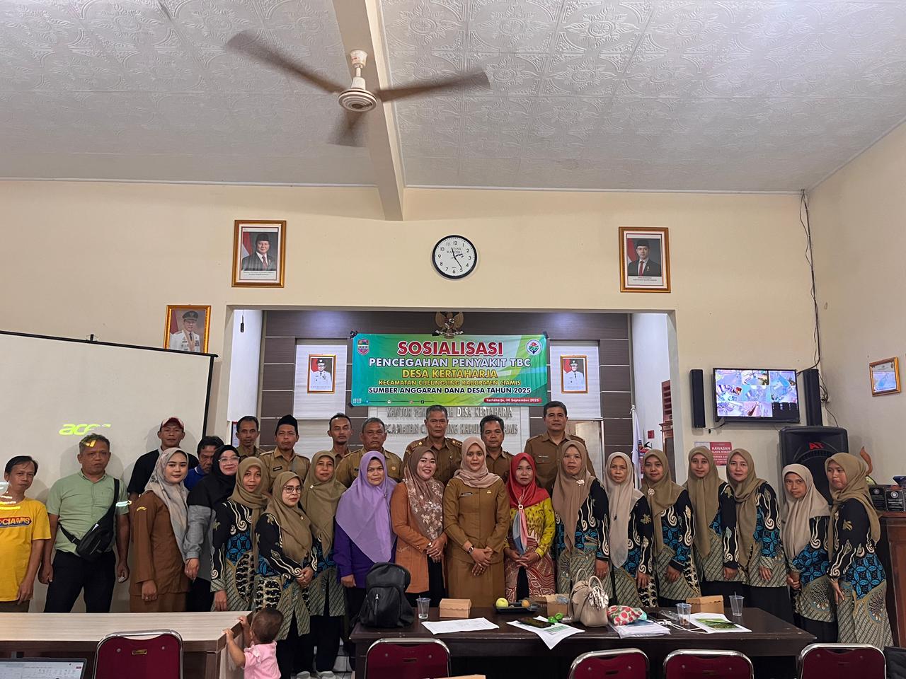 Sosialisasi Pencegahan Penyakit TBC di Desa Kertaharja